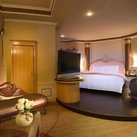 Natoli Motel Tainan Luaran gambar