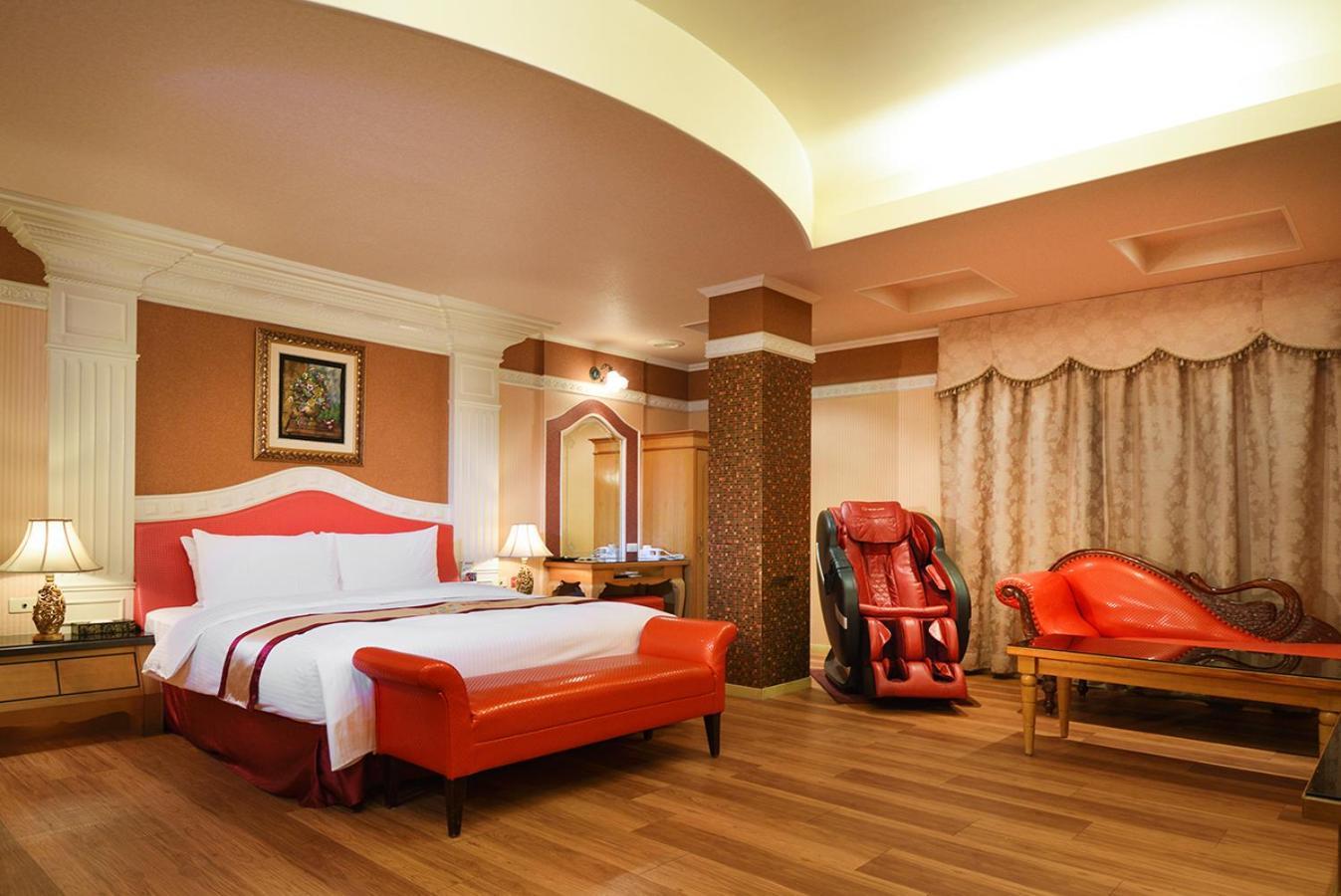 Natoli Motel Tainan Luaran gambar