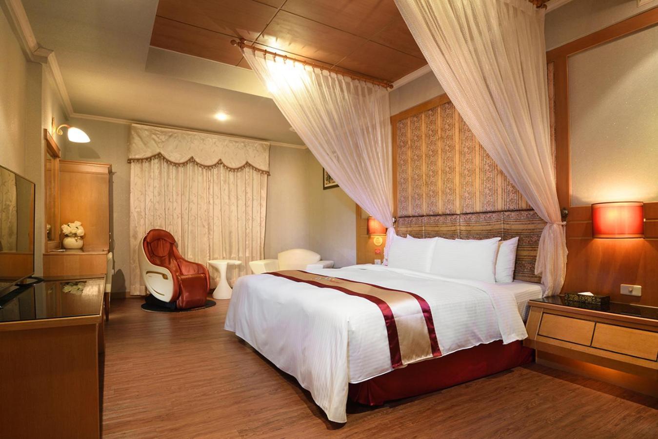 Natoli Motel Tainan Luaran gambar
